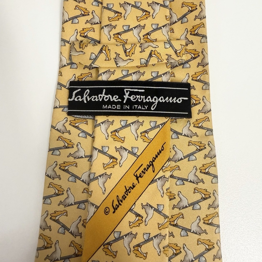 Salvatore Ferragamo Men's Tie Seal Otter Penguins Seesaw Yellow Silk 3.75" x 60"